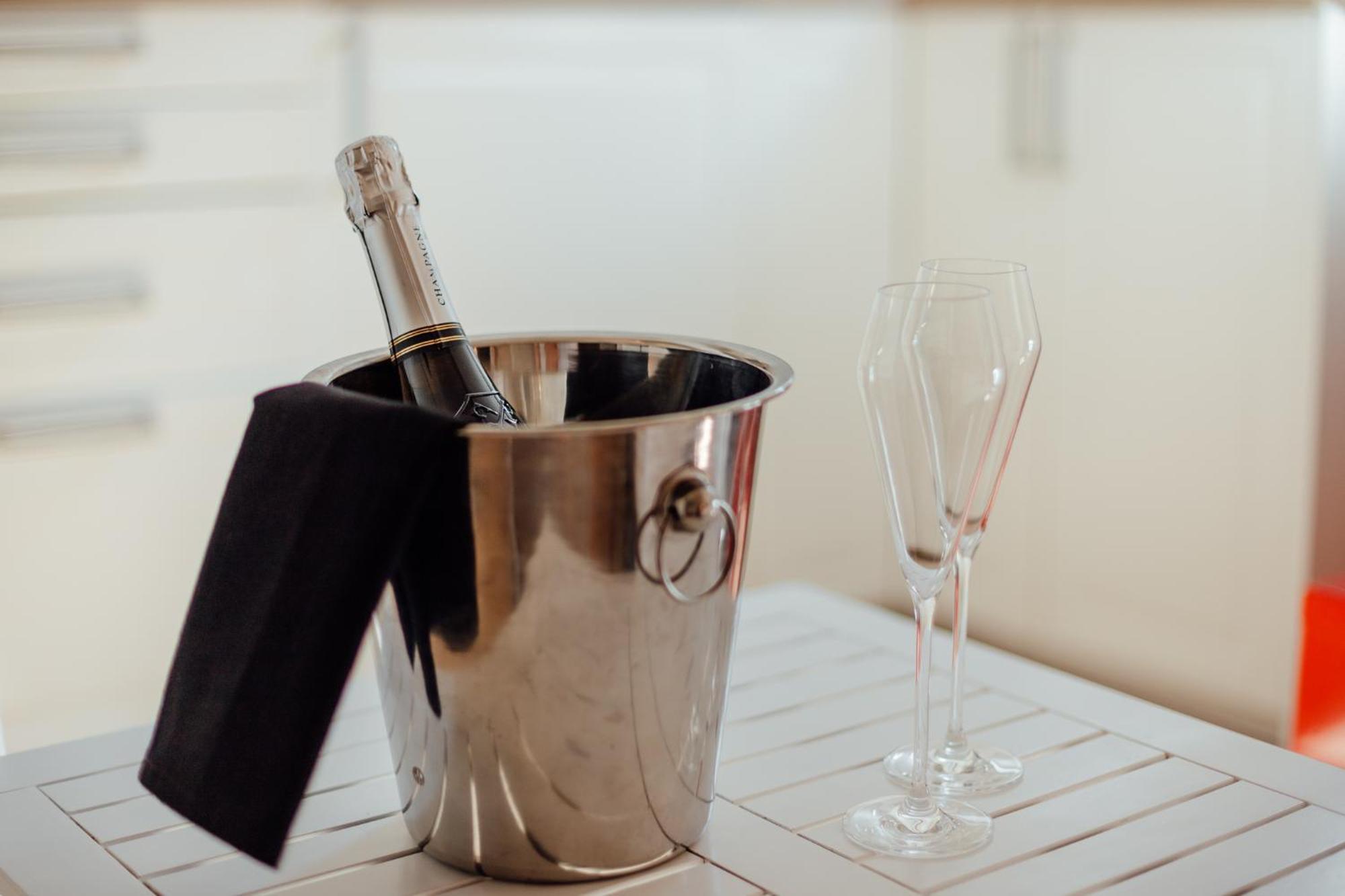 Boutique Apartments Banská Štiavnica Rom bilde