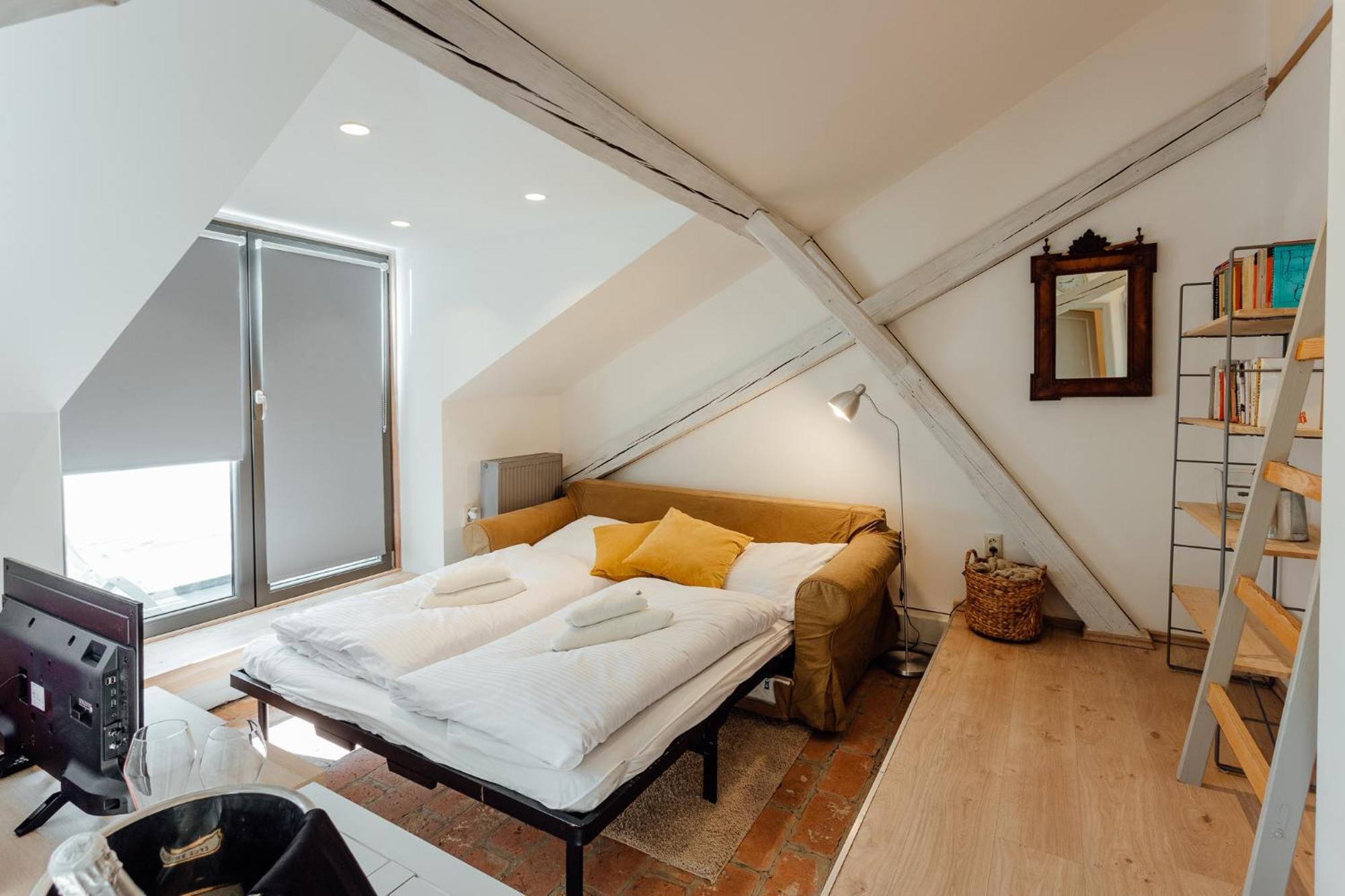 Boutique Apartments Banská Štiavnica Rom bilde